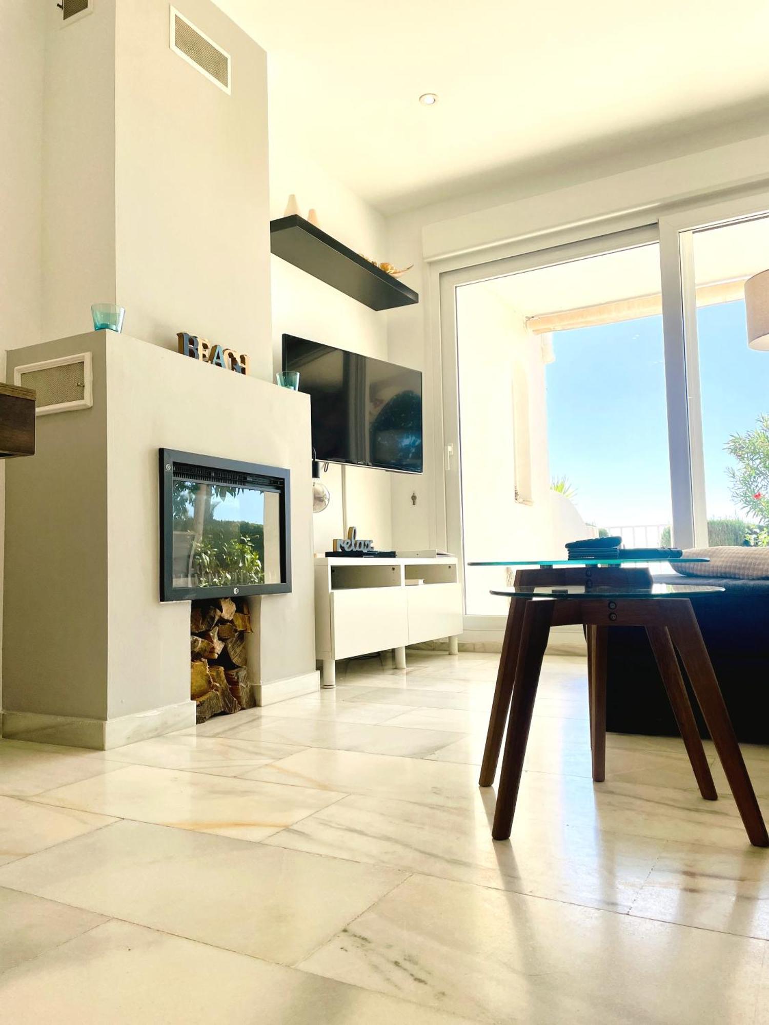 Modern Garden Apartment With A Fantastic Sea View And A Private Garden Sitio de Calahonda Exterior foto